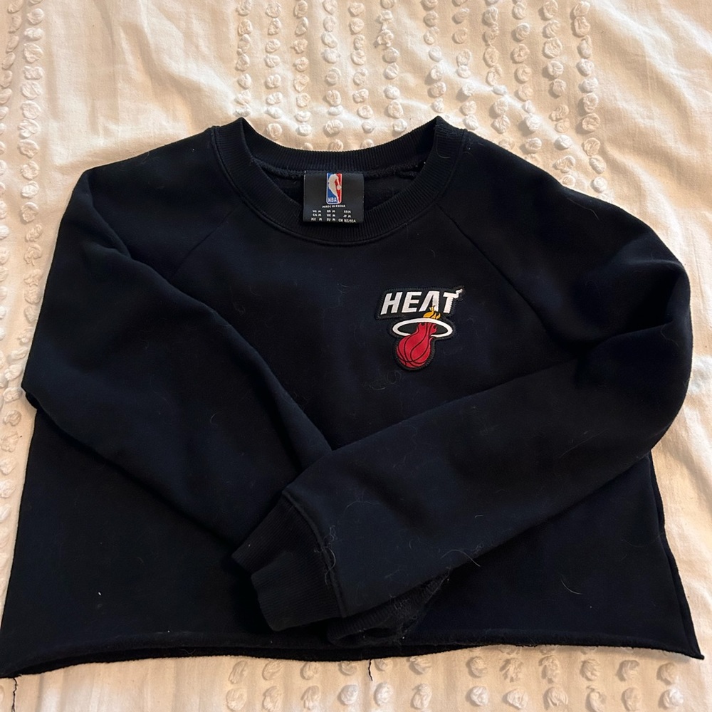 Miami Heat cropped sweatshirt. Medium.